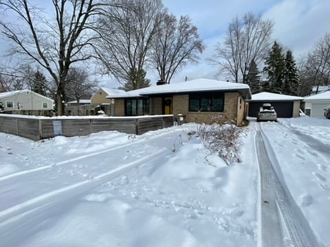 Main Address - 2242 Prospect Ave NE Unit Lower