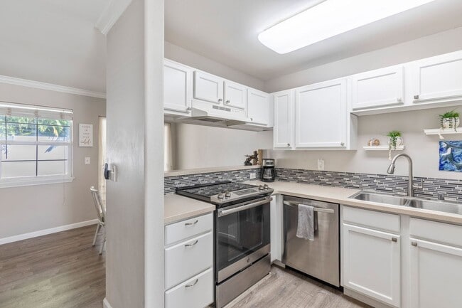 Photo - Fully furnished 2 bedroom, 2 bath at Villa...