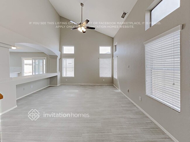 Photo - 1339 E Park Ave