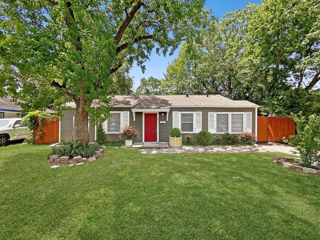 Photo - 2011 6th St Casa