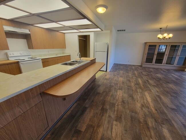 426 Stanmar Dr
