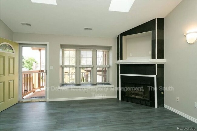 Building Photo - 9617 W Chatfield Ave Unit E