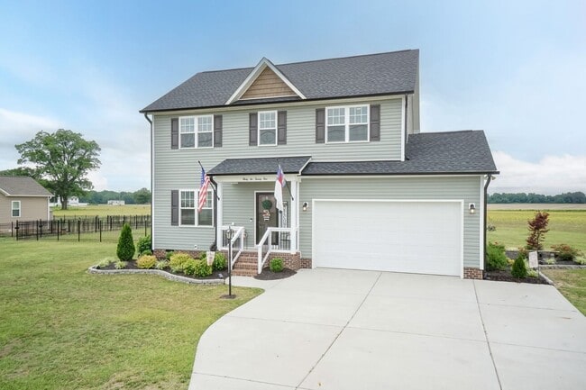 Three Bedroom Home! - Three Bedroom Home!