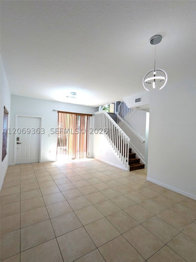Photo - 10645 SW 8th St