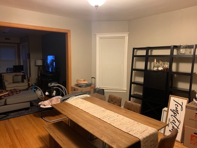 Photo - 2259 W Giddings St Unit 2