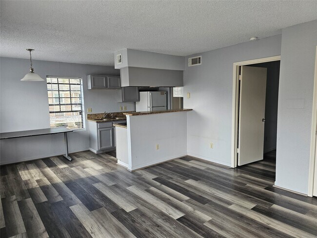 Building Photo - 2750 Holly Hall St Unit 702