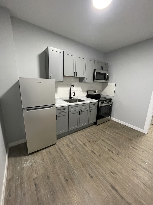 Cocina - 2260 N 16th St