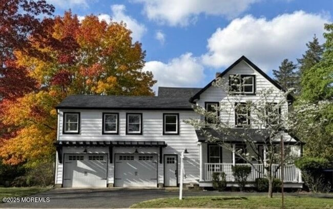 Building Photo - 555 Cedar Ave