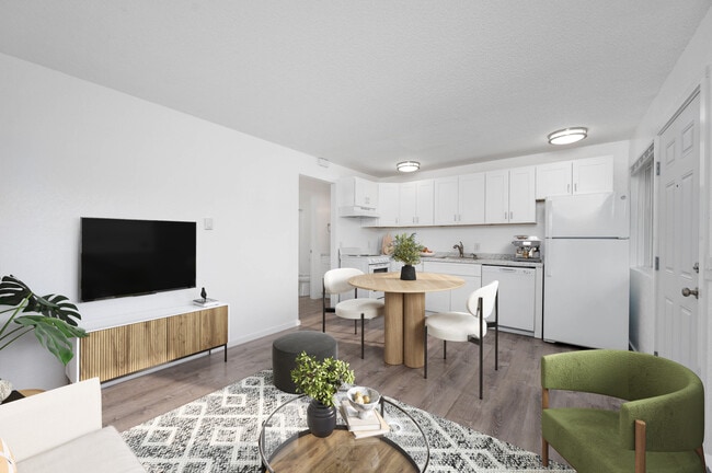 Living Area (Deluxe Renovated Home)