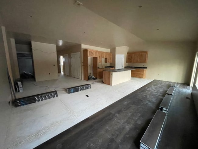 Photo - 7493 N Paw St