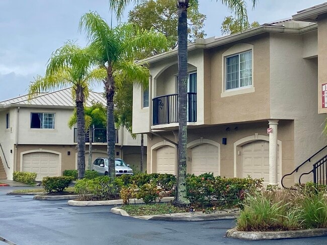 Photo - 1600 Crestwood Ct S Unit 1603