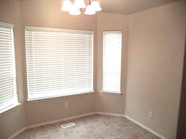 Photo - 600 S Queens Dr