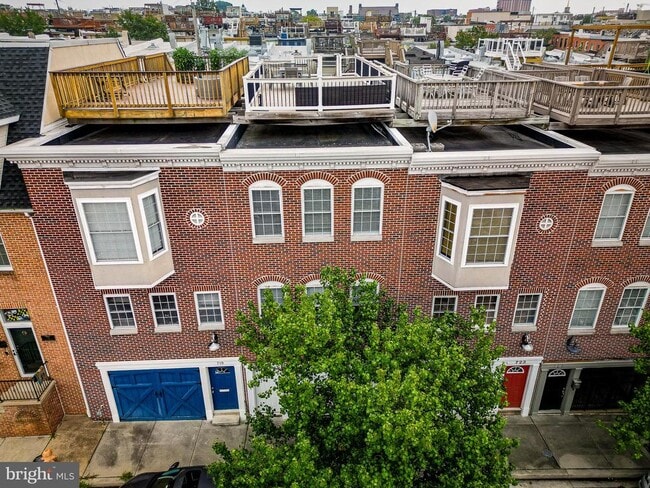 Building Photo - 721 S Streeper St Rental