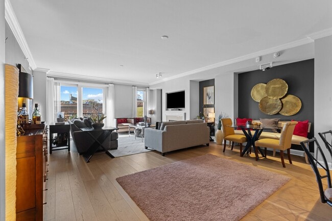 Building Photo - 801 Key Hwy