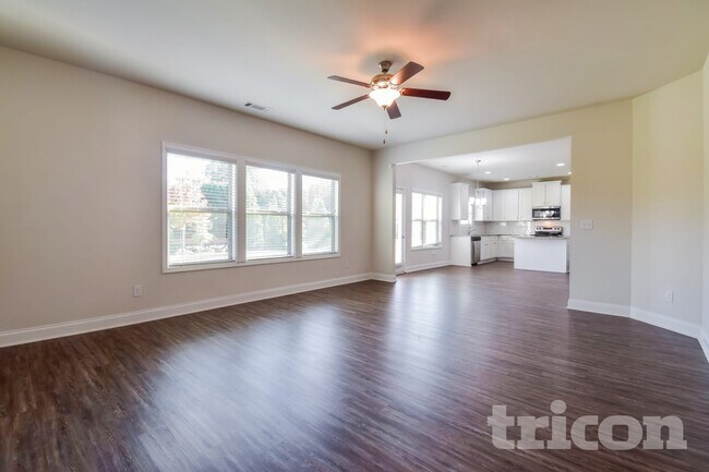 Photo - 4010 Bella View Ln