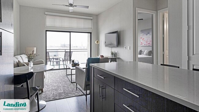 Photo - 1215 Sawyer St Unidad 306.1403351