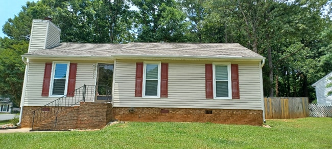 Building Photo - 7203 Ravenglass Ln Rental