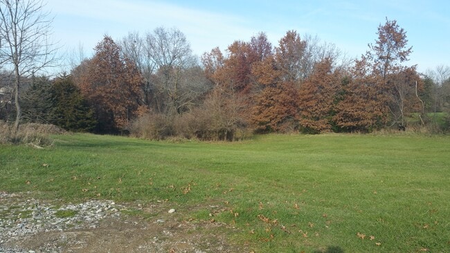 Photo - 2065 Libertyville Rd