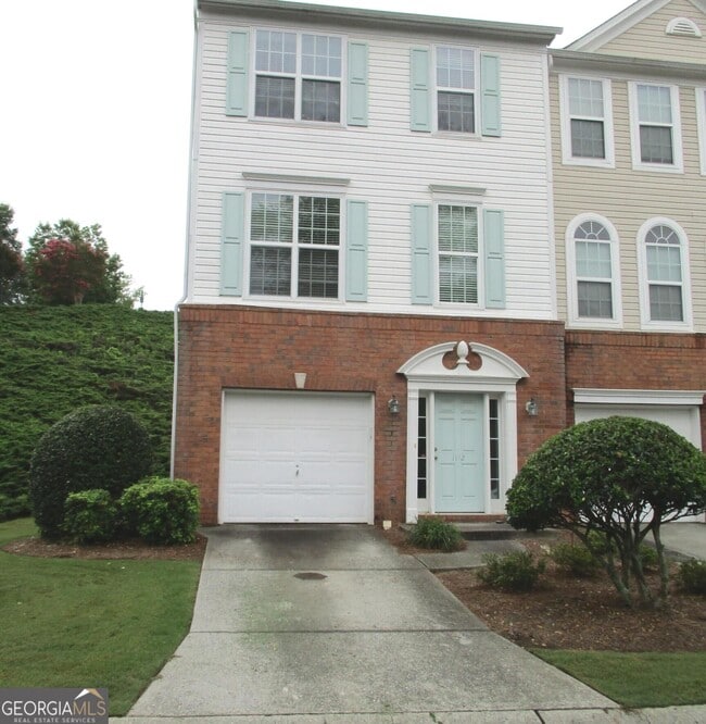 Photo - 1112 Thornborough Dr