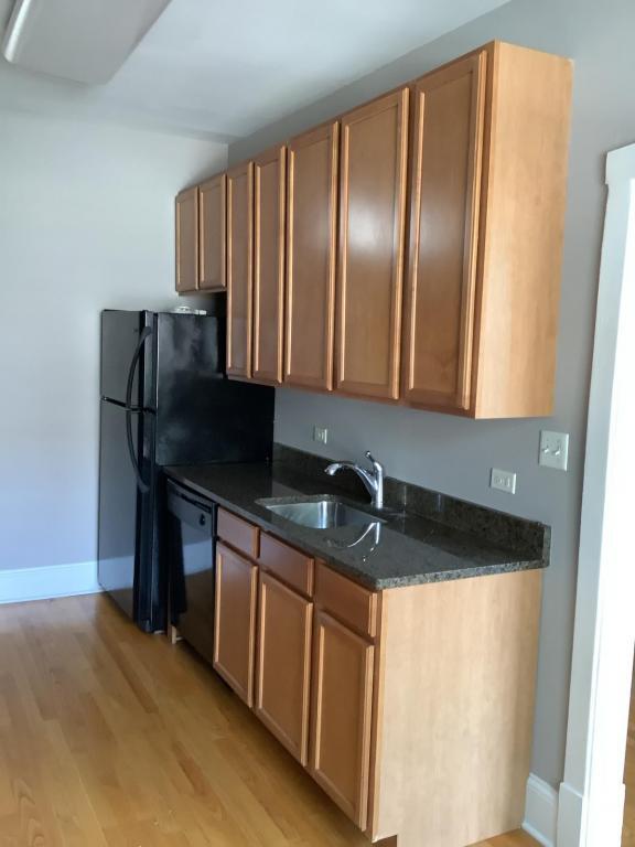 Photo - 209 Chicago Ave Unit 2