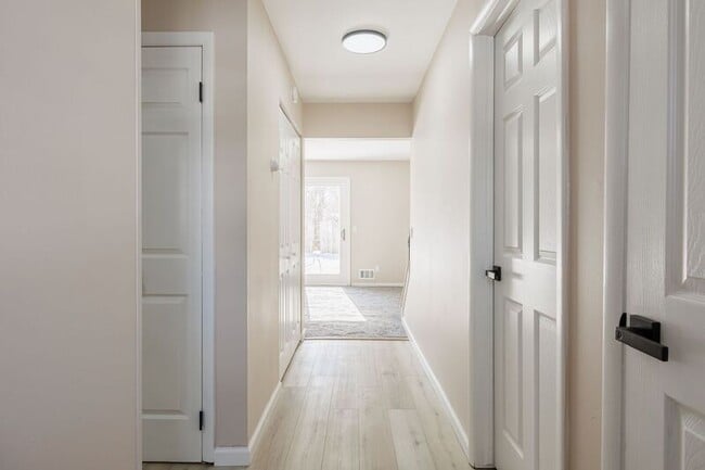 Photo - 14 Elm St Unidad 57