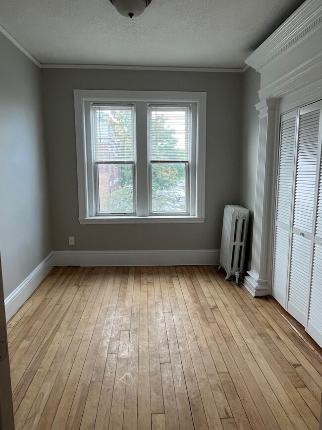 Photo - 16 Glenville Ave Unit 3