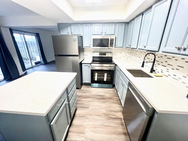 Photo - 606 SW 1st St Unit 606
