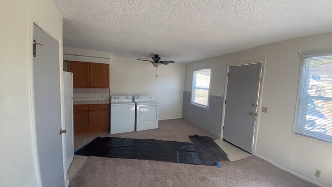 Photo - 769-773 NE Jackson St Unidad 769 NE Jackson St