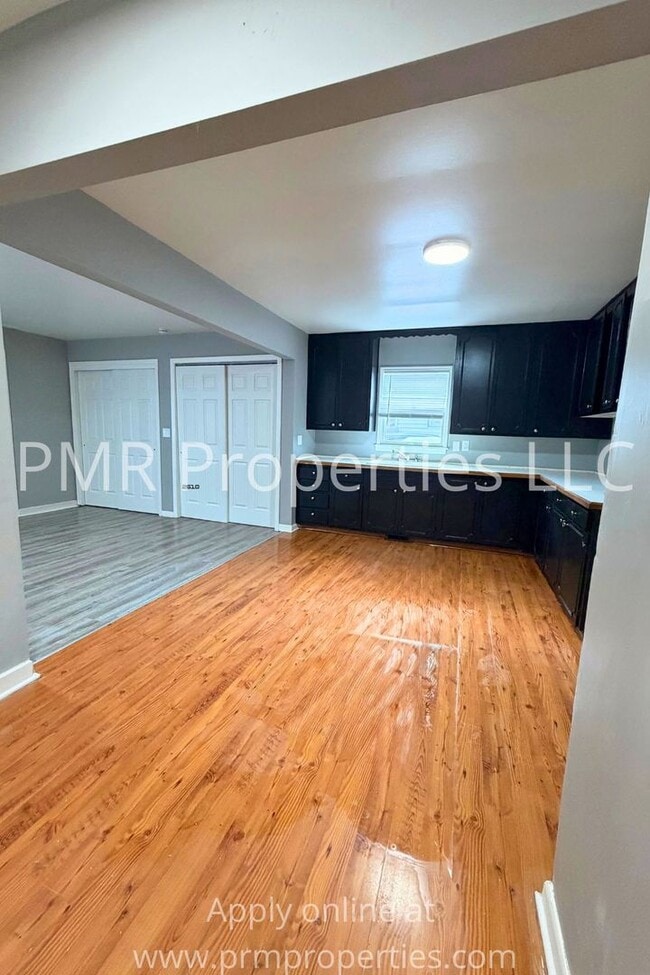 Photo - 3 Bedrooms / 1 Bathroom House