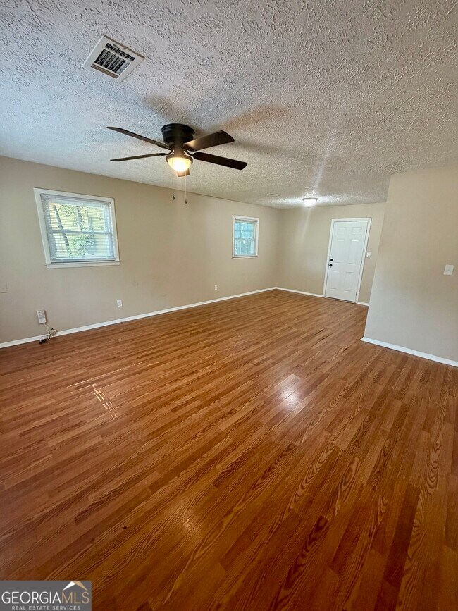 Photo - 814 Crestwood Terrace