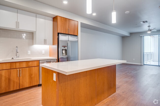 1BR, 1BA - 1,177SF - The Clayton on Highland