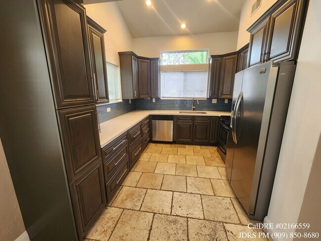 Photo - Rancho Cucamonga 3 Bedroom Home