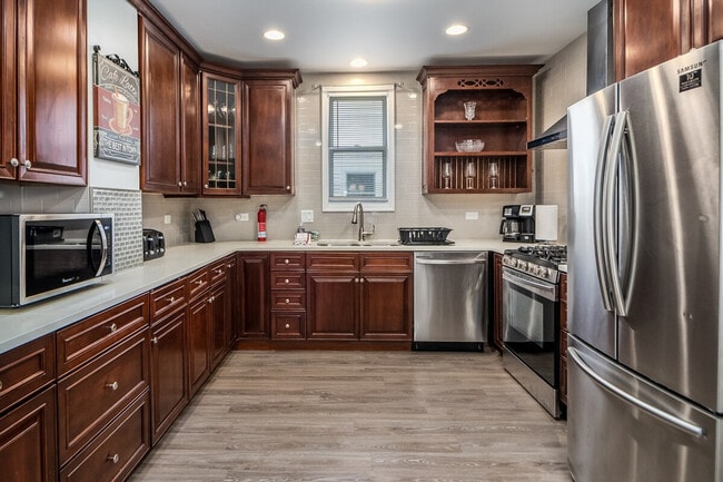 Photo - 334 S Wisconsin Ave Unidad ID1285085P