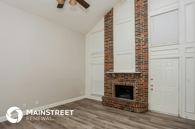 Photo - 7520 Mayfair Cir