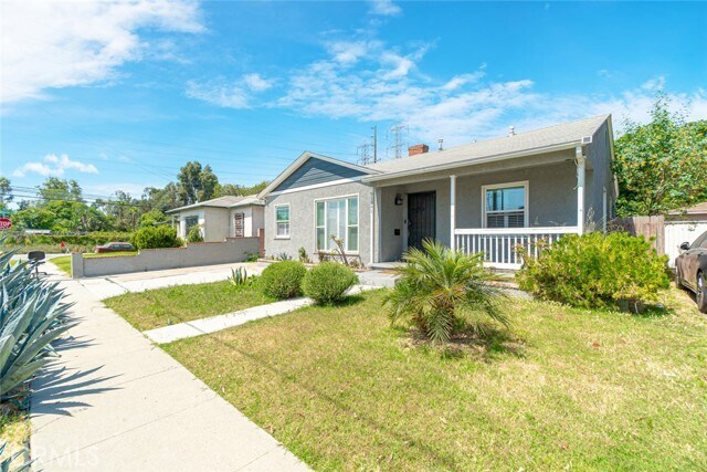 Photo - 1541 S Chester Ave