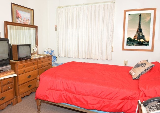 Photo - Carl D. Perkins