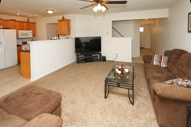 Photo - 2 Livery Way