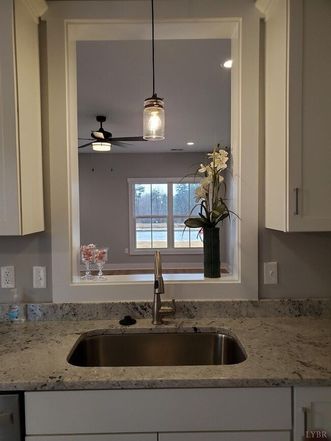 Photo - Sunburst Villas - Campbell County - Brookv...