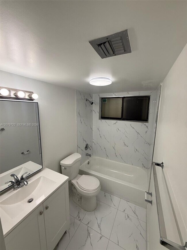 8415 SW 107th Ave Unit 119W
