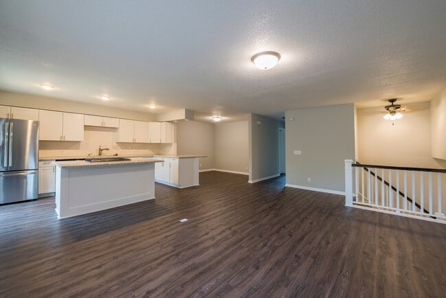 Photo - 5590-5592 Timber Lane Shorewood MN Unidad 5592 Timber Lane