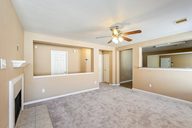 Photo - 22123 Greengate Dr