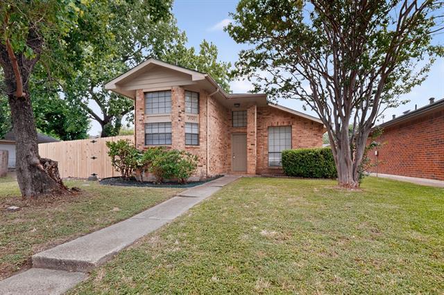 Photo - 2521 Winter Oak St