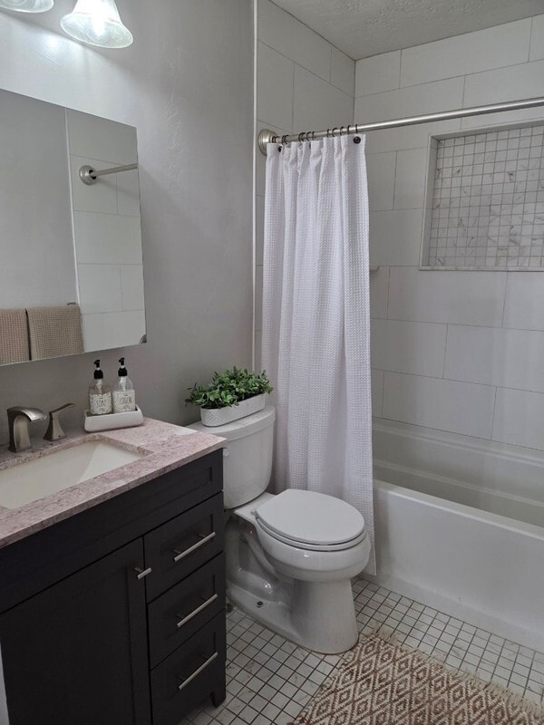 Photo - 2631 Chadwick St E