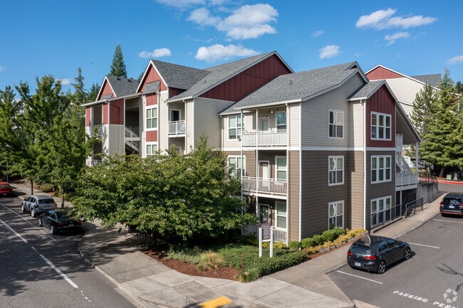 Photo - Deveraux Glen