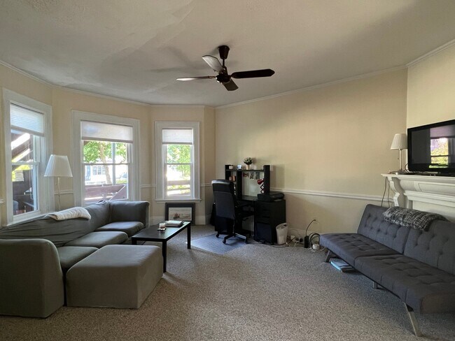 Photo - 26 Jefferson St