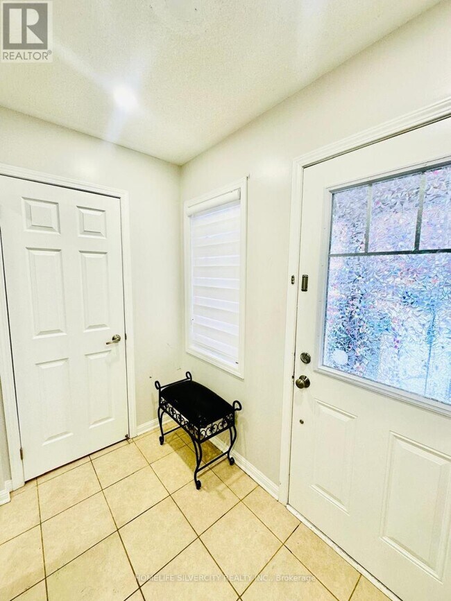 Photo - 29 Lathbury St