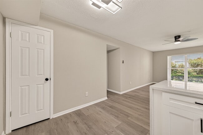 Photo - 1860 White Oak Dr Unit 311