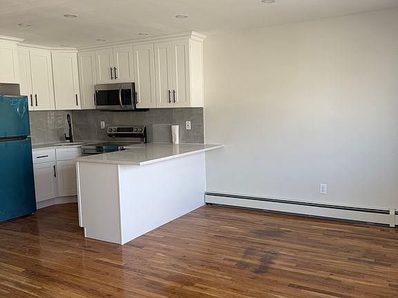 Photo - 69-43 Almeda Ave Apartment