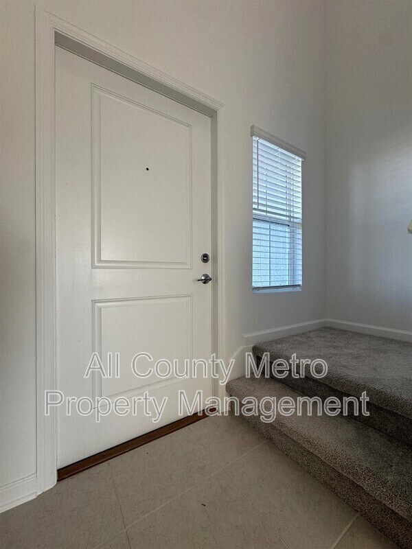 Photo - 5642 Gingham Dr
