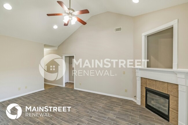 Photo - 5024 Easton Ln